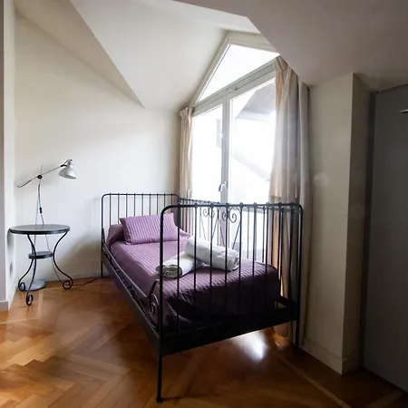 Daire Loft La Magnolia-centro Citta-terrazza-wifi