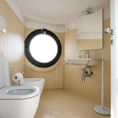 Daire Loft La Magnolia-centro Citta-terrazza-wifi *