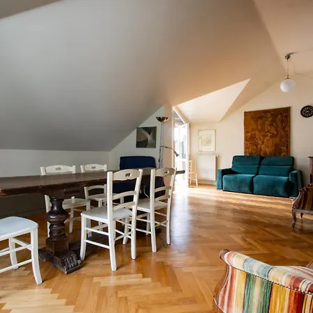 Loft La Magnolia-centro Citta-terrazza-wifi