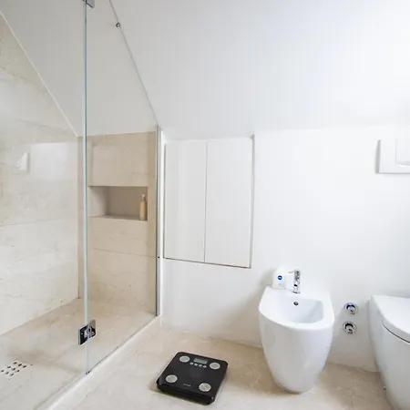 Loft La Magnolia-centro Citta-terrazza-wifi Daire *